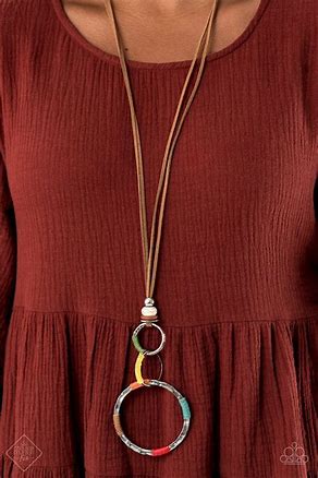 Rural Renovation – Silver | Paparazzi Necklace
