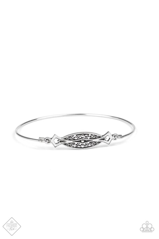 Exquisitely Empress – Silver | Paparazzi Bracelet