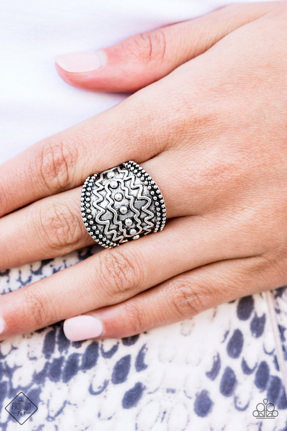 Island Rover – Silver | Paparazzi Ring