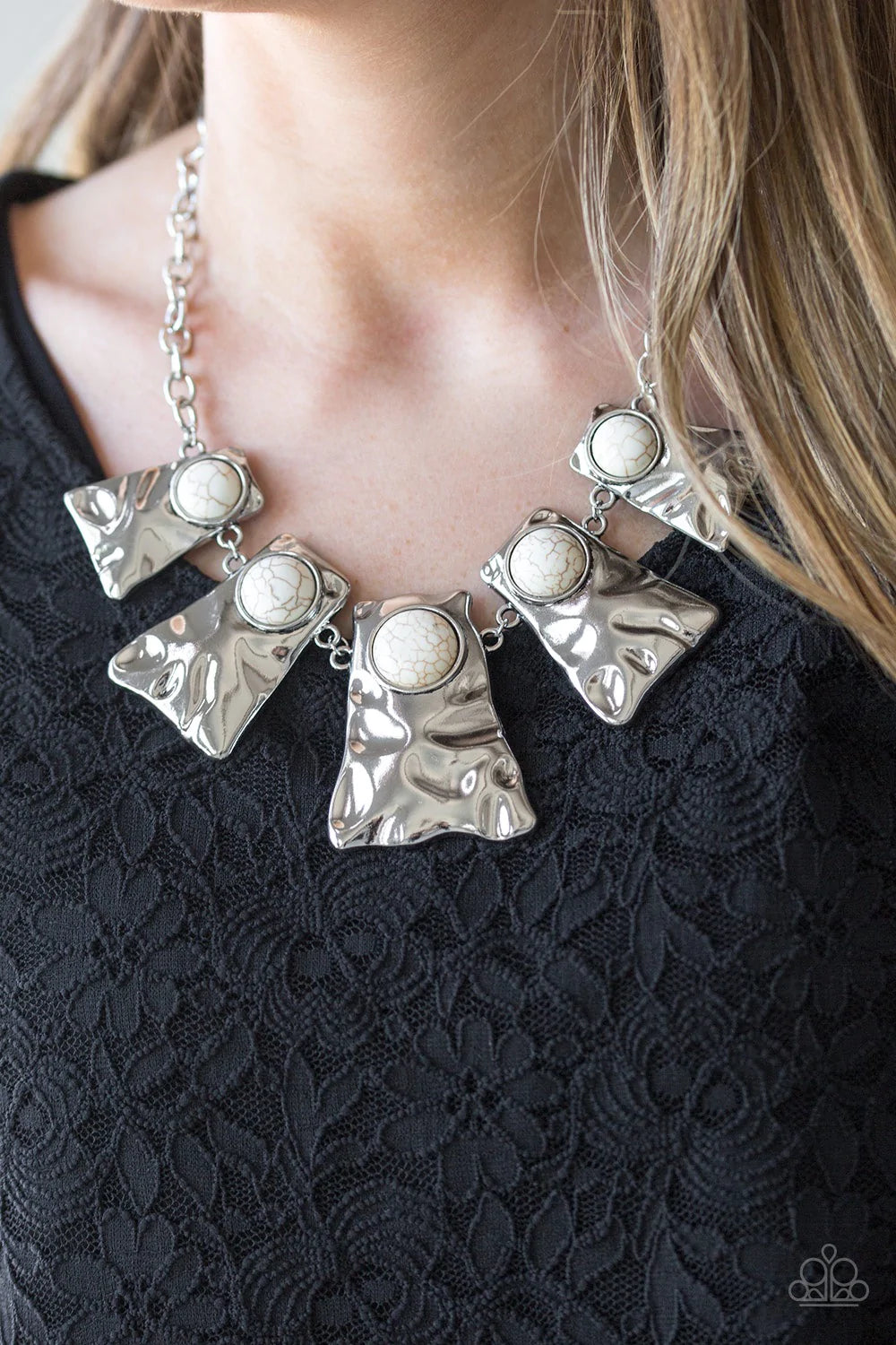 Cougar – White | Paparazzi Necklace