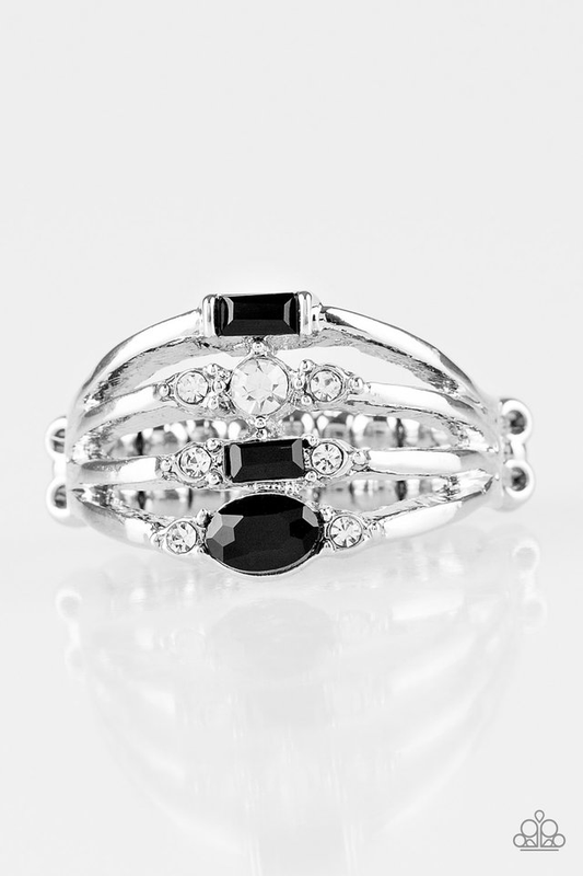 Not So Novice – Black | Paparazzi Ring