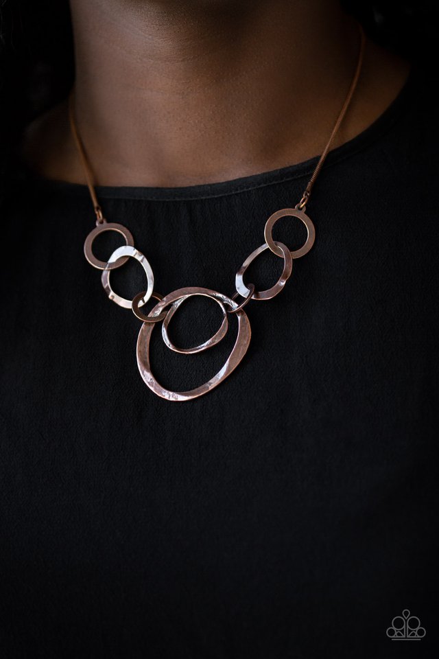 Progressively Vogue – Copper | Paparazzi Necklace