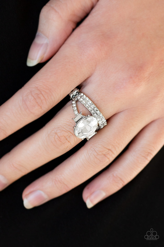 Bling Queen | Paparazzi Ring