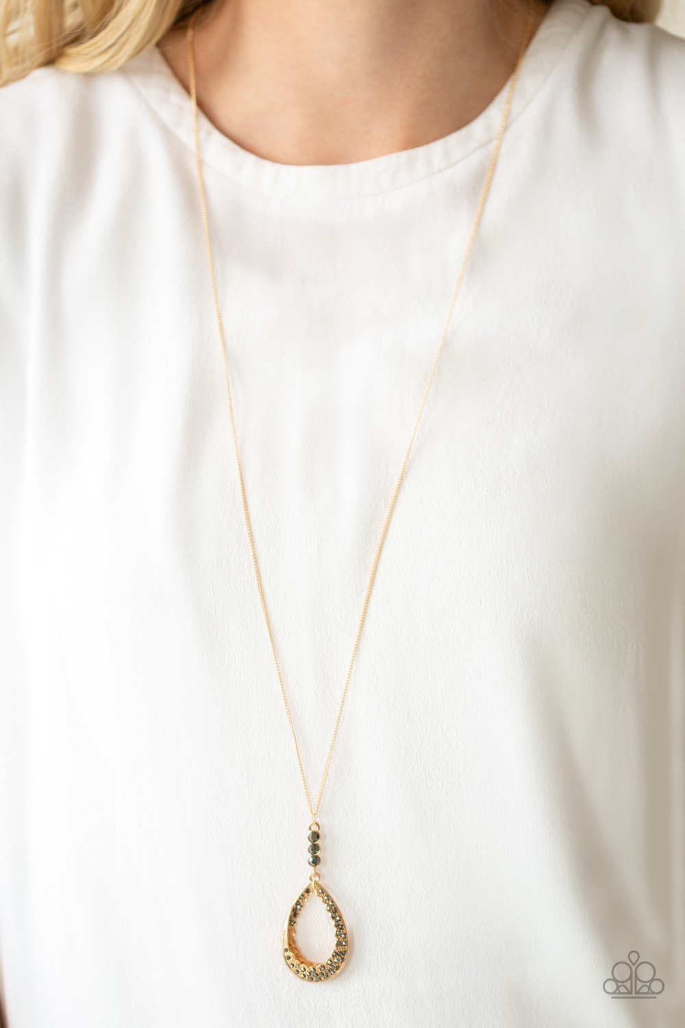 Red Carpet Royal – Gold | Paparazzi Necklace