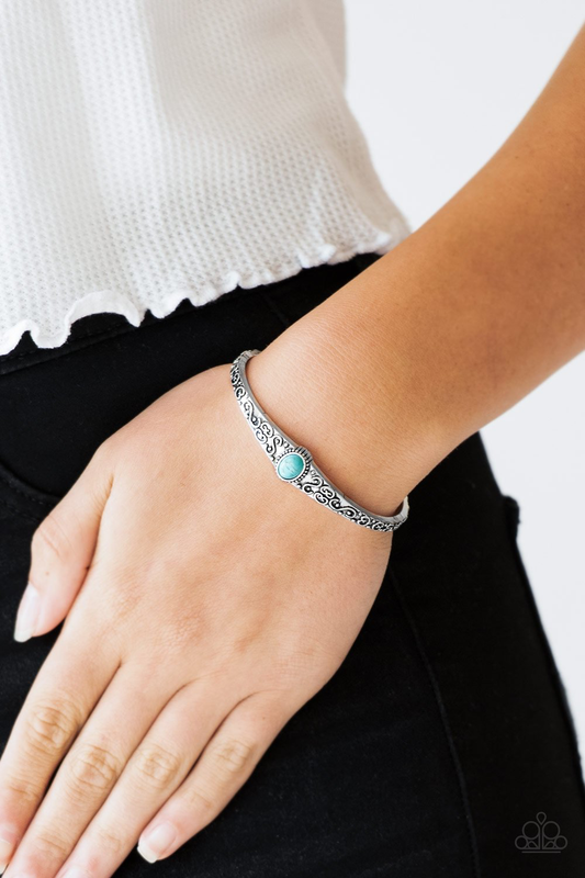 Make Your Own Path | Paparazzi Cuff Bracelet