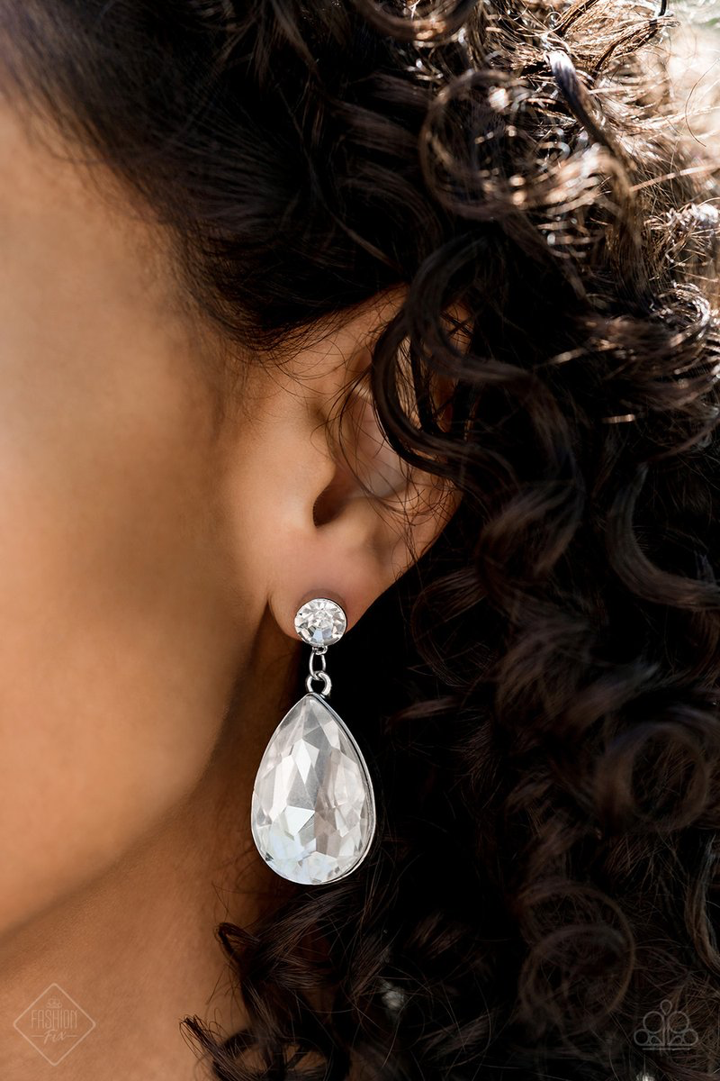 Debutant Dazzle – Silver | Paparazzi Earrings