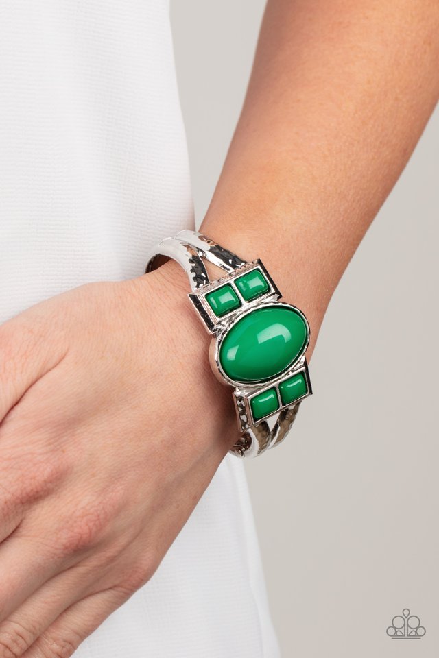 A Touch of Tiki – Green | Paparazzi Bracelet