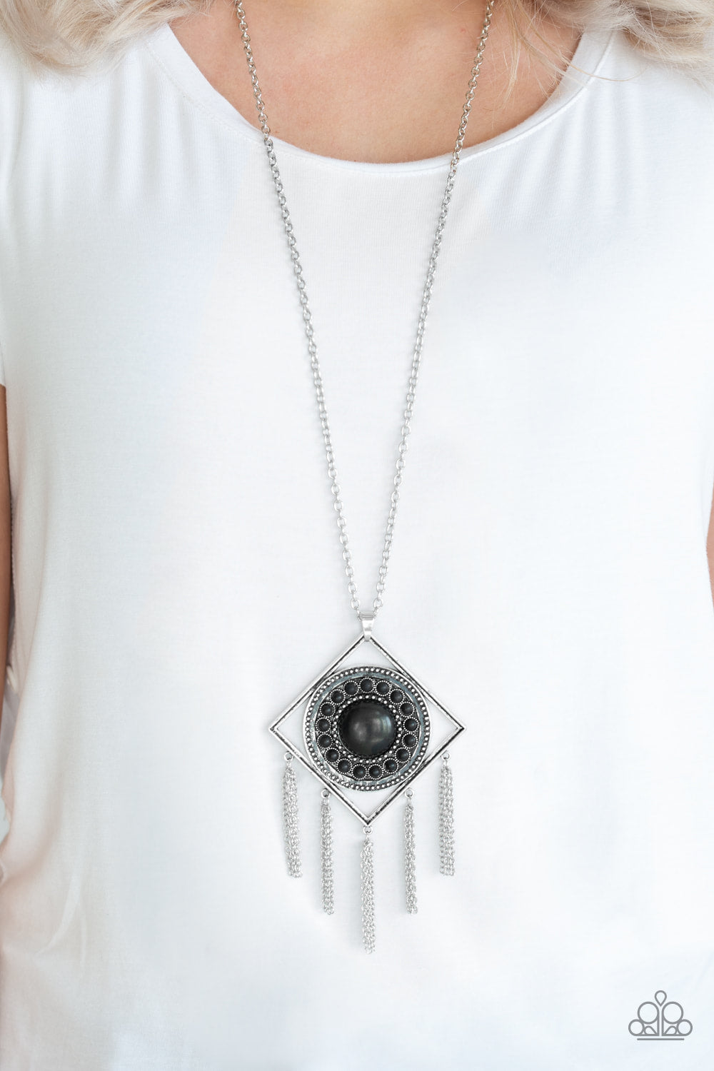 Sandstone Solstice – Black | Paparazzi Necklace
